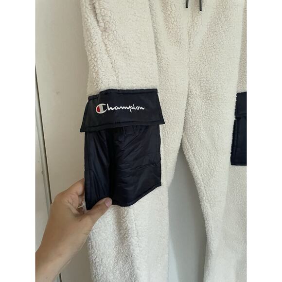 Champion Mens White Sherpa Shearling Sweatpants Size Large pockets cozycore - Picture 2 of 7